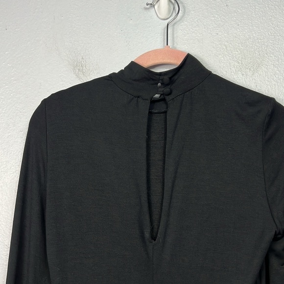 Lulus New with Tag Long Sleeve Mock Neck Mini Little Black Dress Small - Picture 8 of 9